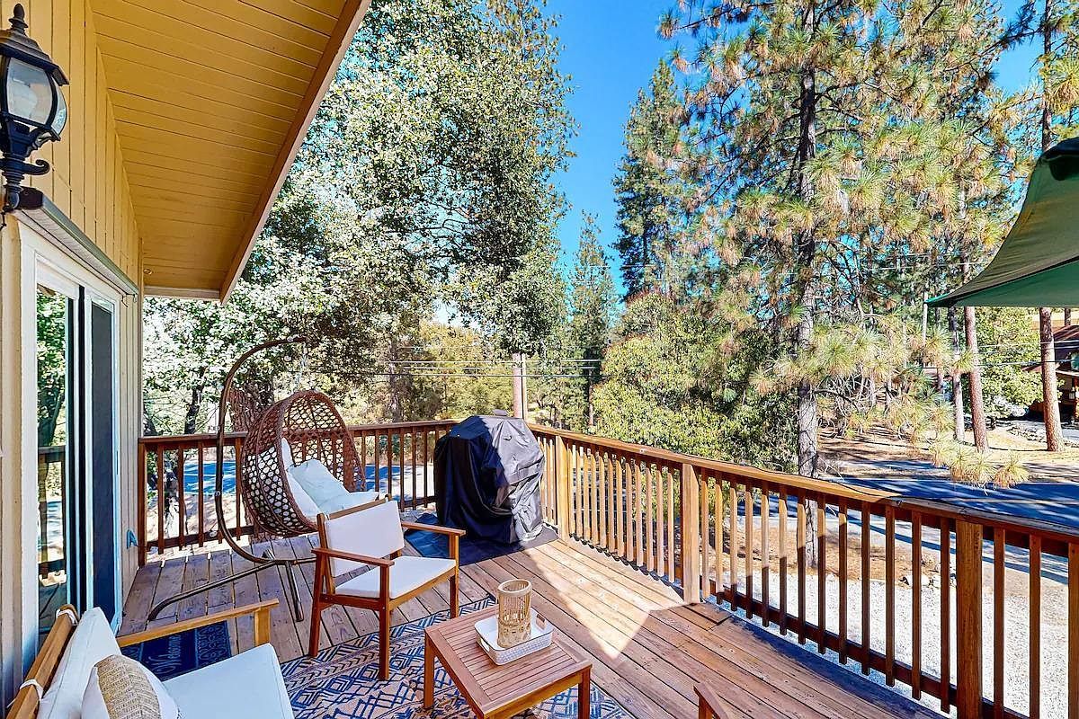 19385 Ferretti Rd Groveland, CA 95321 - Thumbnail 4