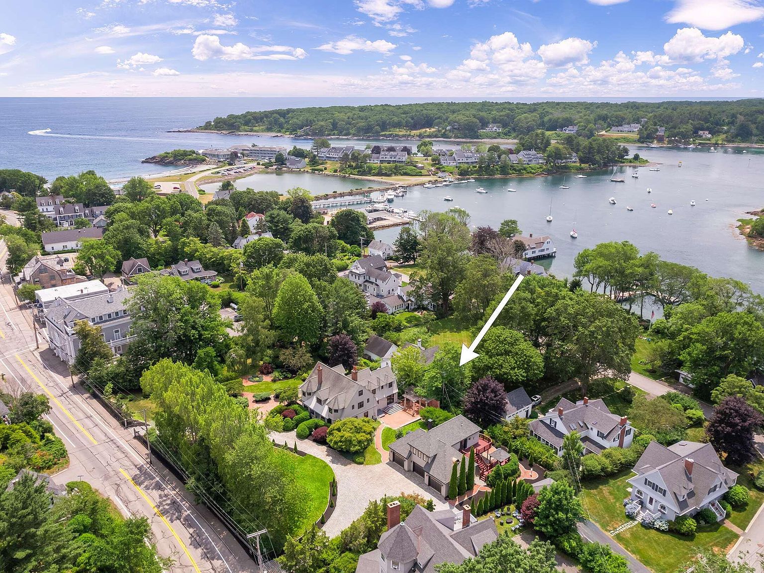 425 York St York, ME 03909 - Thumbnail 4