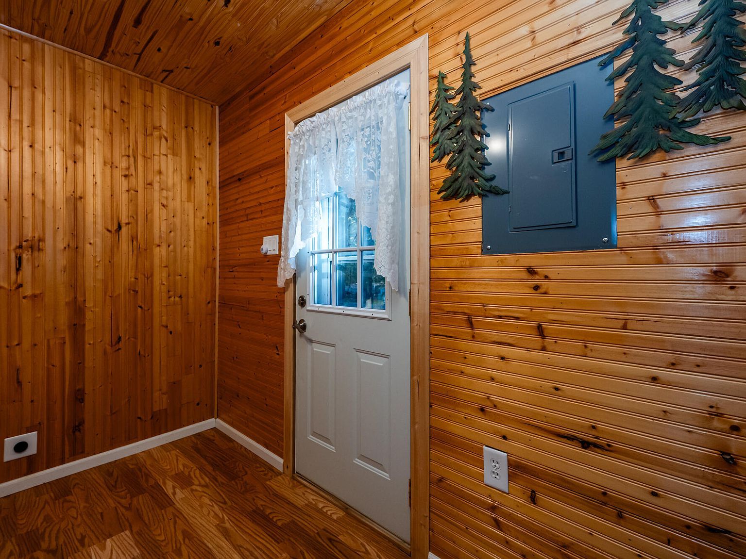 52769 County Road 384 Grand Junction, MI 49056 - Thumbnail 4