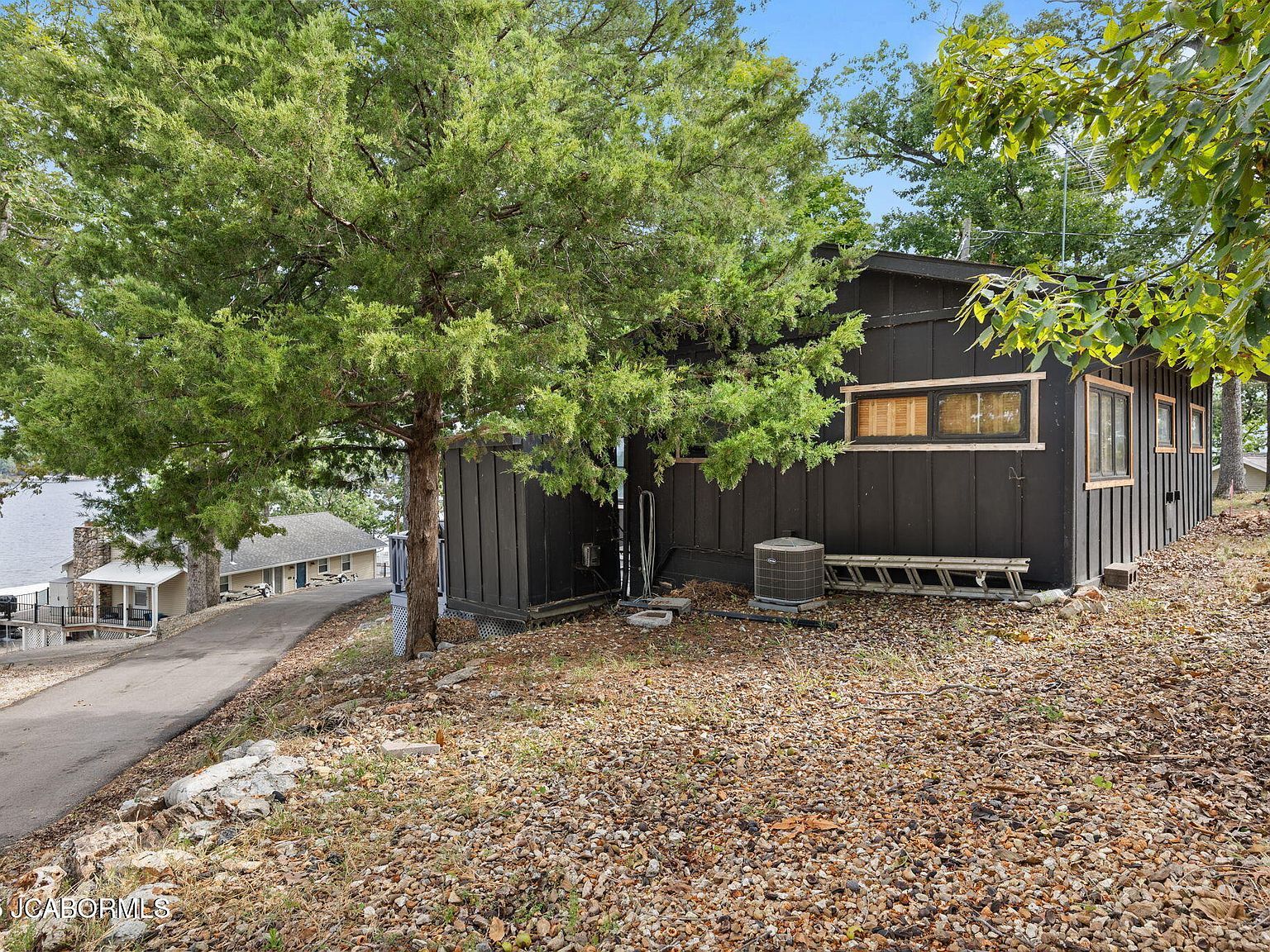 33017 Fairglen Rd Sunrise Beach, MO 65079 - Thumbnail 4