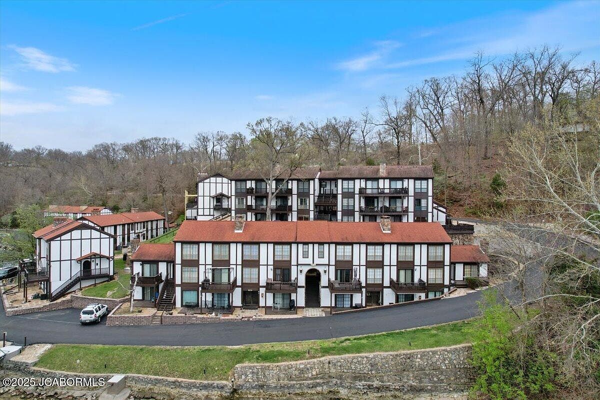 365 Osage Heritage Cir #2C Linn Creek, MO 65052 - Thumbnail 4