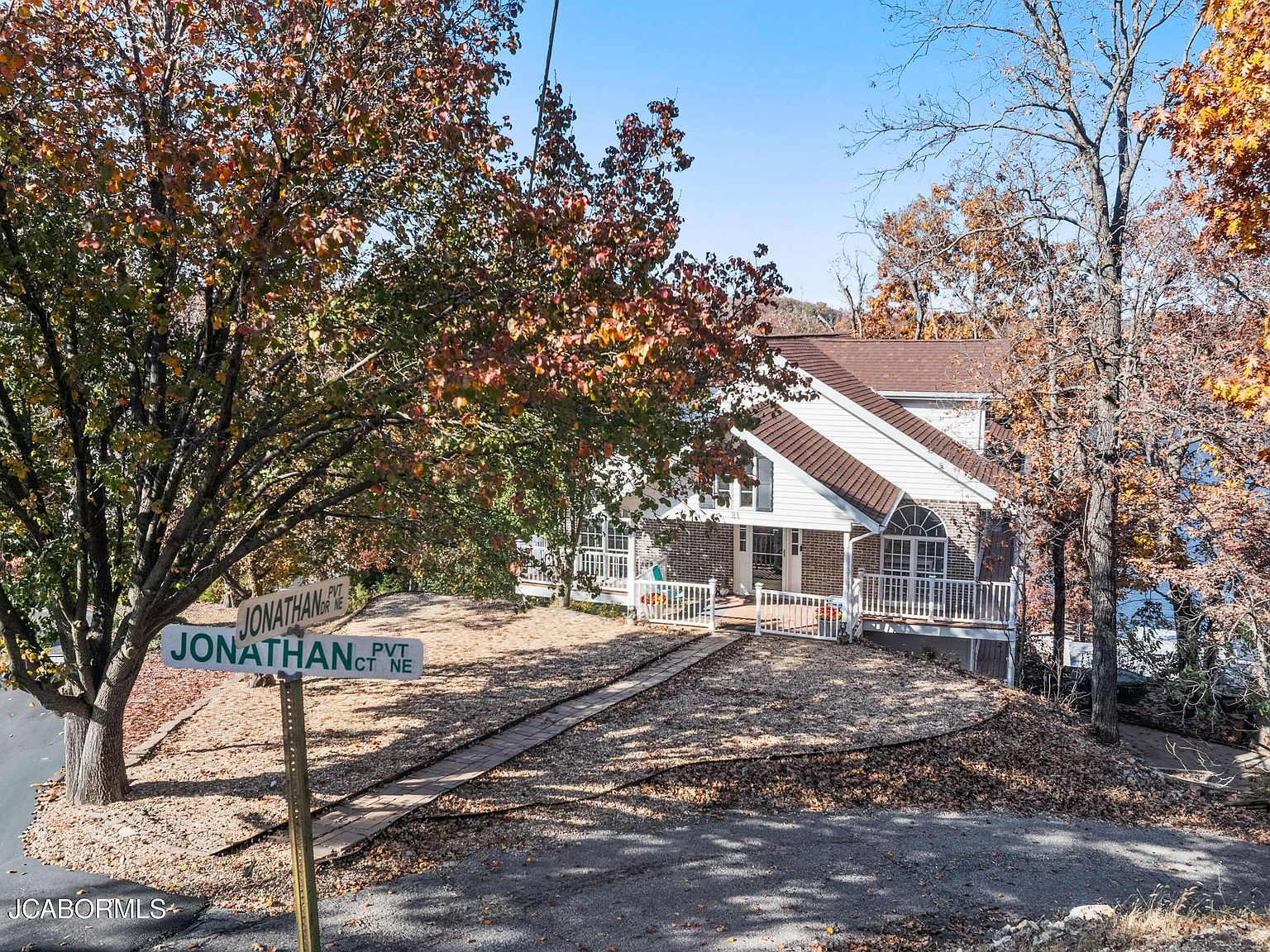 21 Jonathan Ct Lake Ozark, MO 65049 - Thumbnail 4