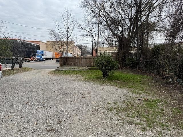 68 N Willett St Memphis, TN 38104 - Thumbnail 4