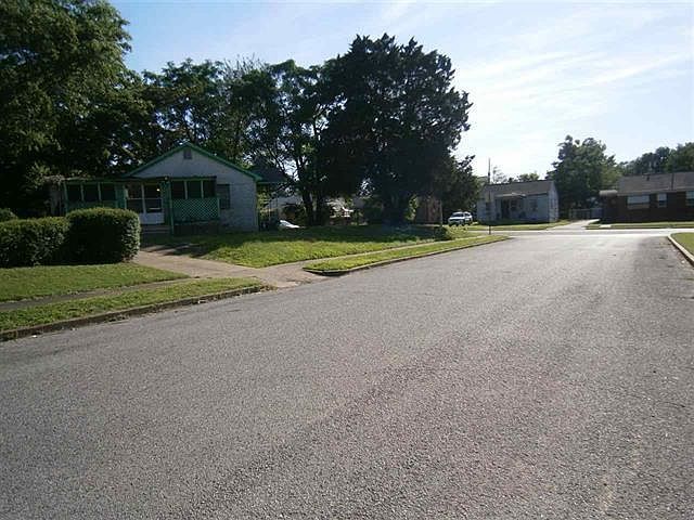 1936 Frisco Ave Memphis, TN 38114 - Thumbnail 4