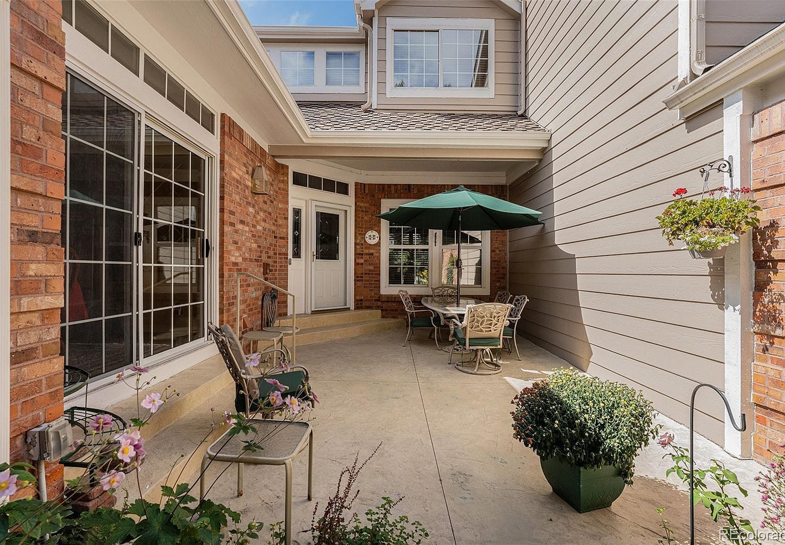 9873 Greensview Cir Lone Tree, CO 80124 - Thumbnail 4