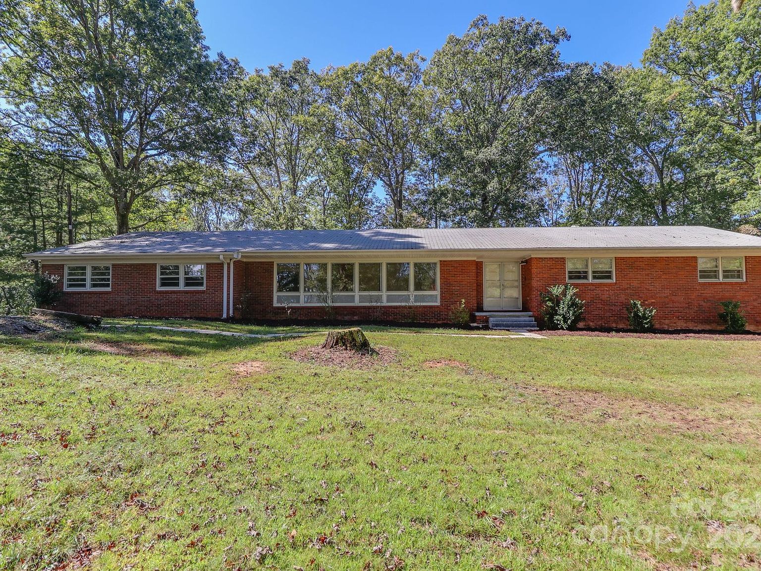 254 Mount Carmel Rd Asheville, NC 28806 - Thumbnail 4