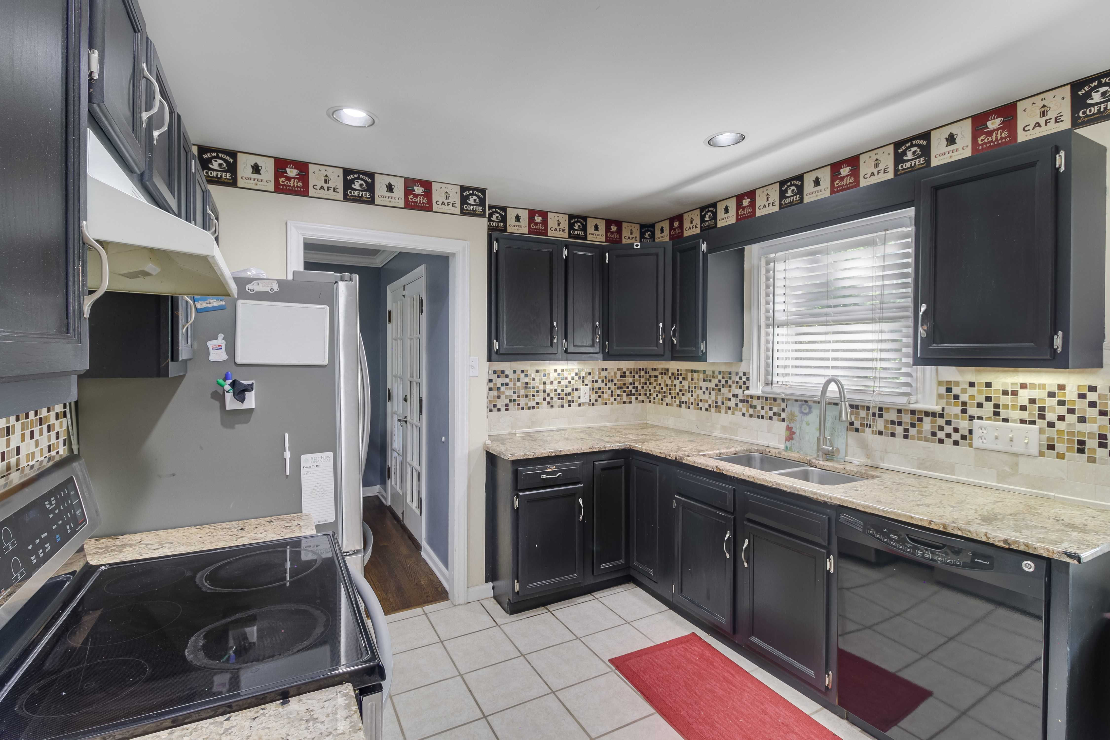 8400 Kenwood Avenue, Kansas City, MO, USA, 64131 - Thumbnail 4