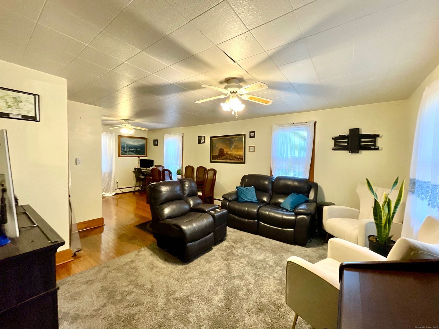 131 Greenwood St Watertown, CT 06795 - Thumbnail 4