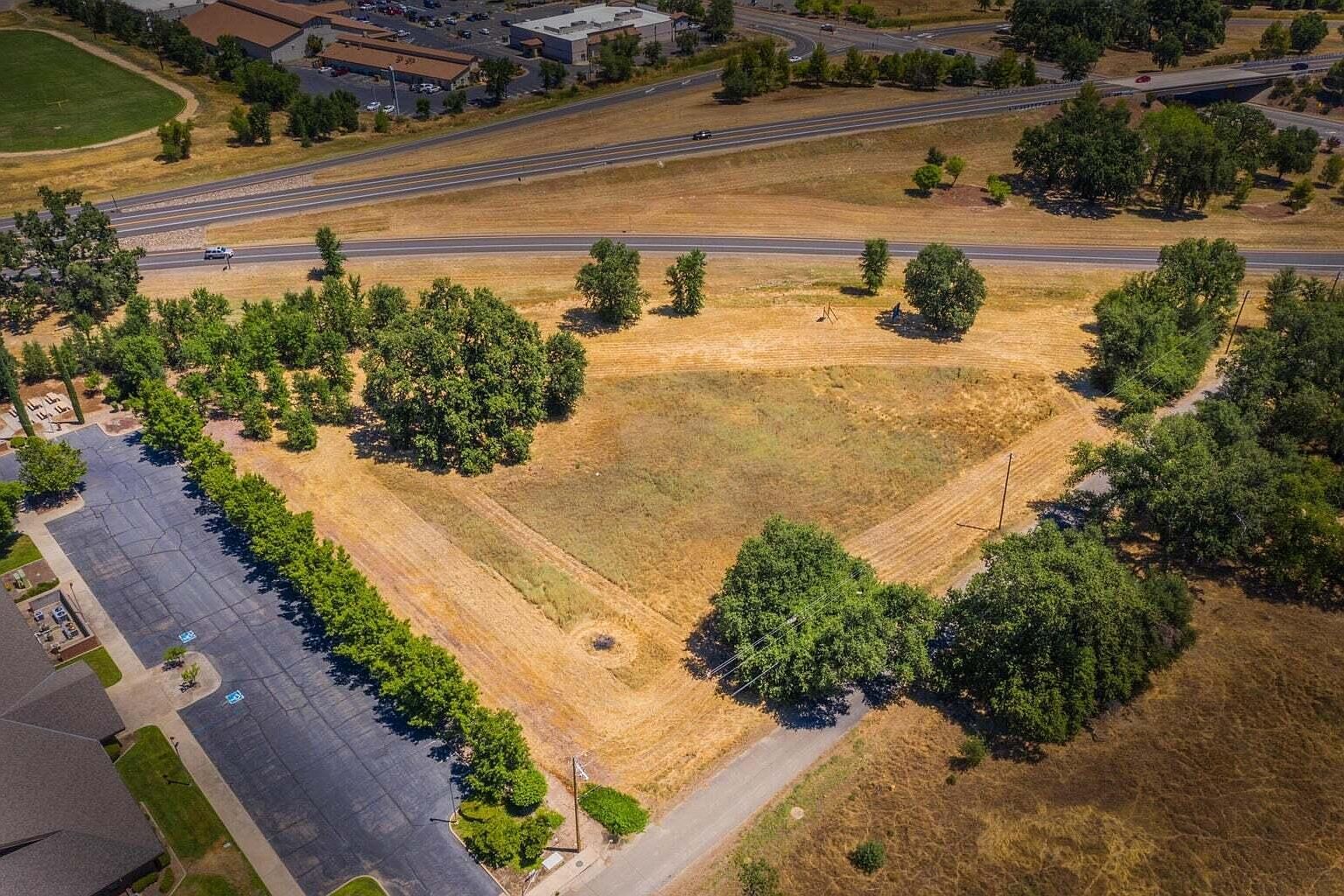 Plaza Dr Palo Cedro, CA 96073 - Thumbnail 4