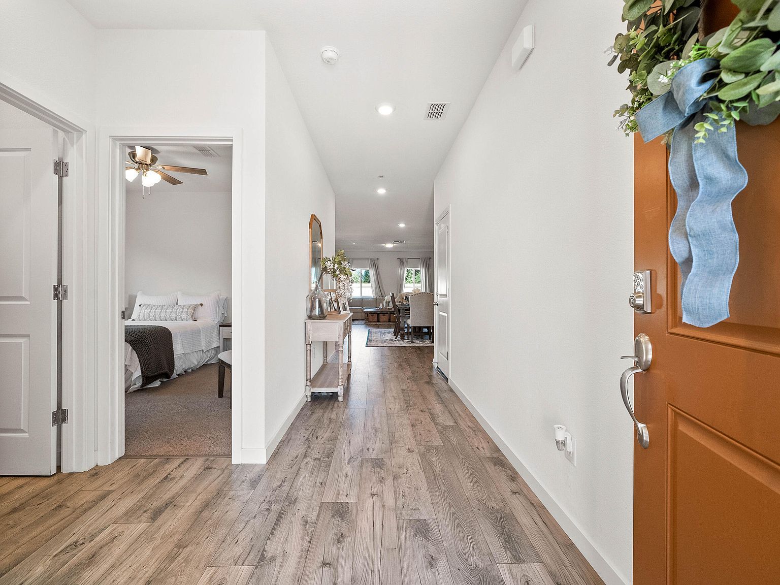 5016 Monaco Pkwy Redding, CA 96002 - Thumbnail 4