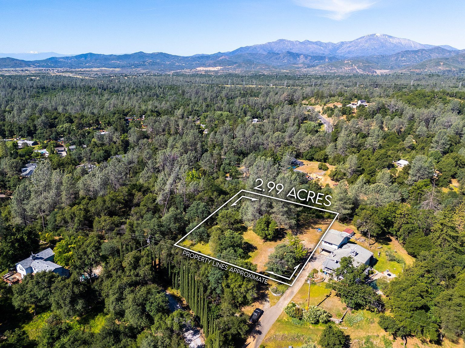 3280 Cowgill Ln Redding, CA 96003 - Thumbnail 4