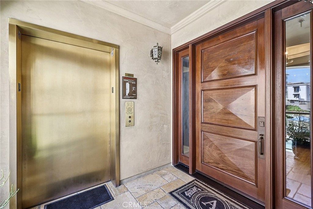 357 Coast Blvd S La Jolla, CA 92037 - Thumbnail 4