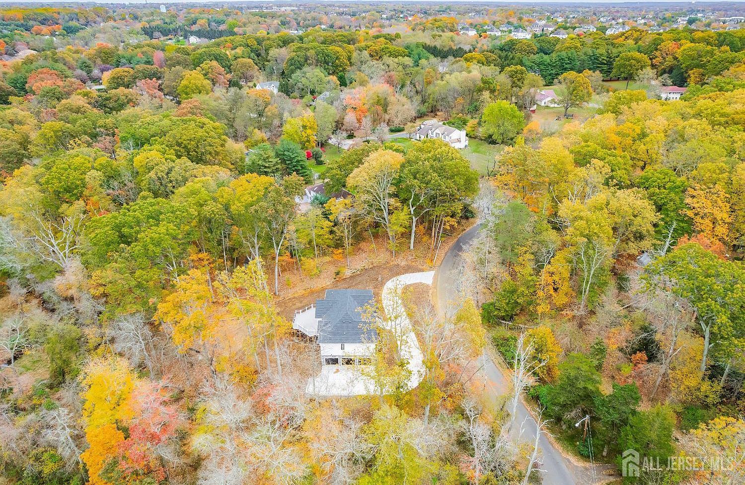 34 Mill Rd Manalapan, NJ 07726 - Thumbnail 4