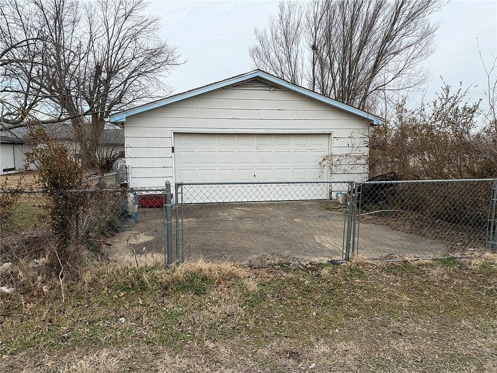 1407 Rex Ave S Joplin, MO 64801 - Thumbnail 4