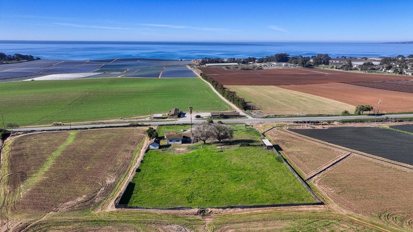 706 San Andreas Rd Watsonville, CA 95076 - Thumbnail 4