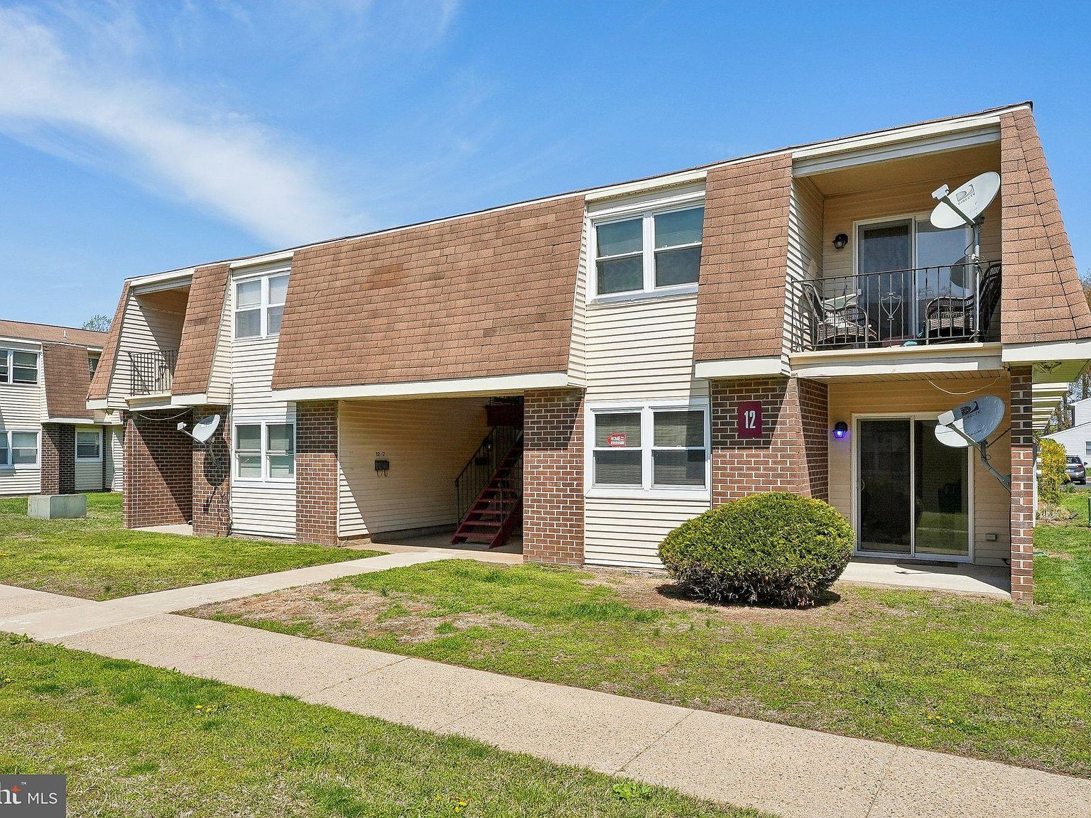 12 Florence Tollgate Pl UNIT 4 Florence, NJ 08518 - Thumbnail 4