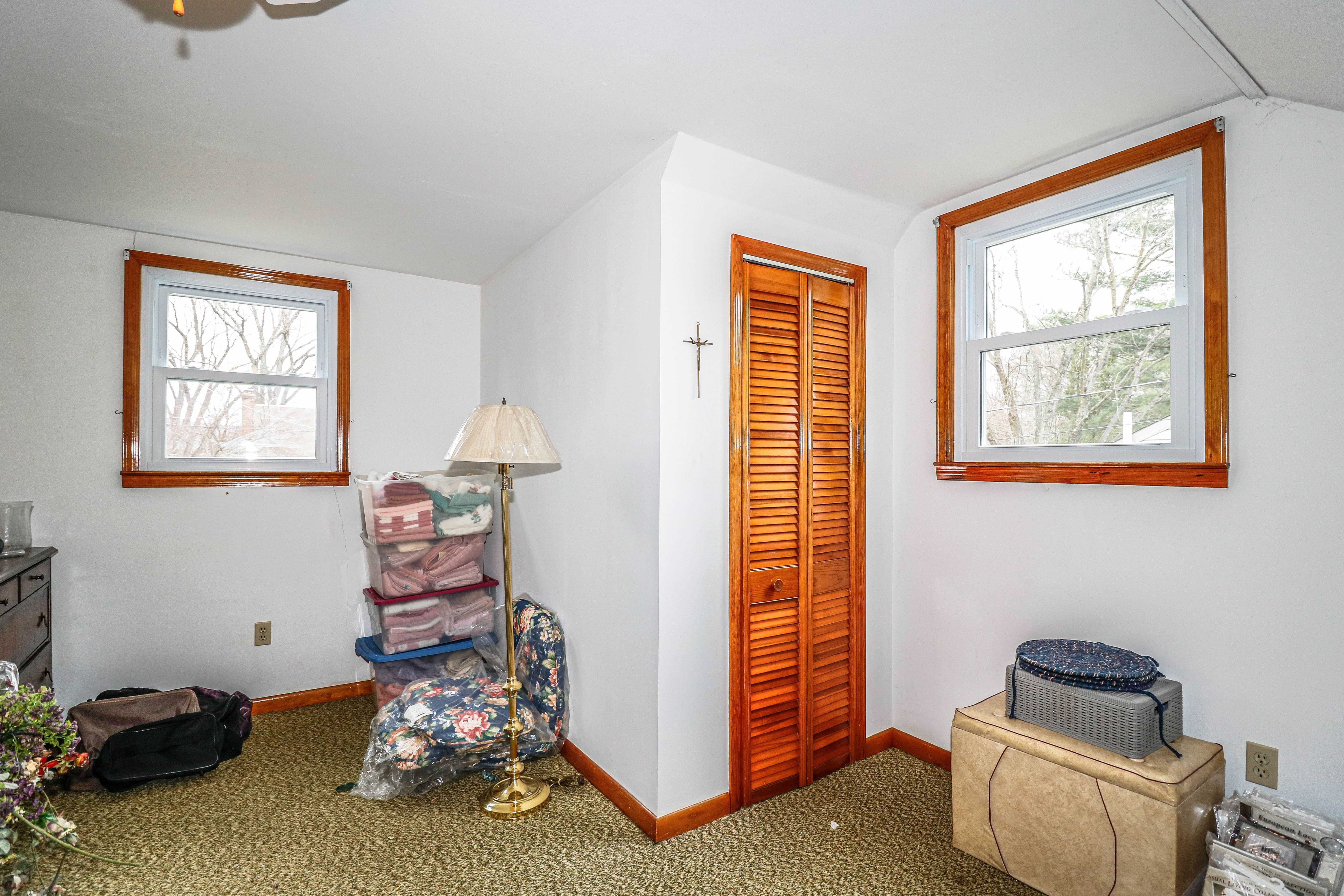 69 Valley View Road, High Bridge, NJ, USA, 8829 - Thumbnail 4