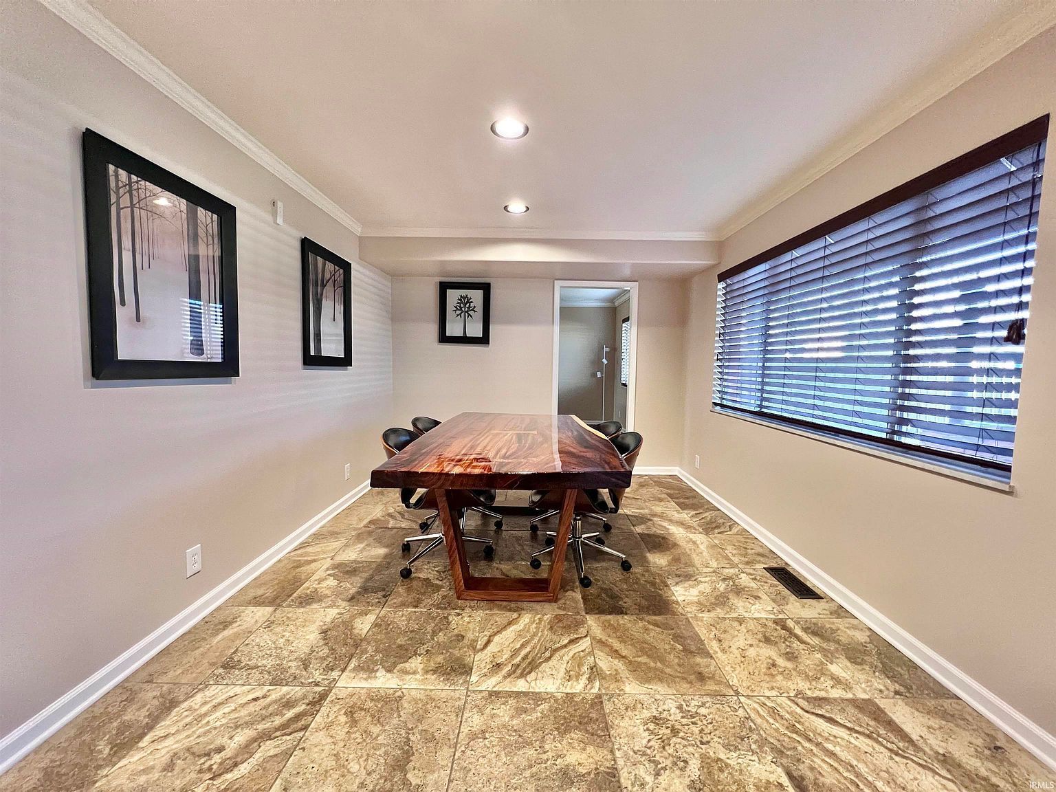 712 Maple Ln Newburgh, IN 47630 - Thumbnail 4