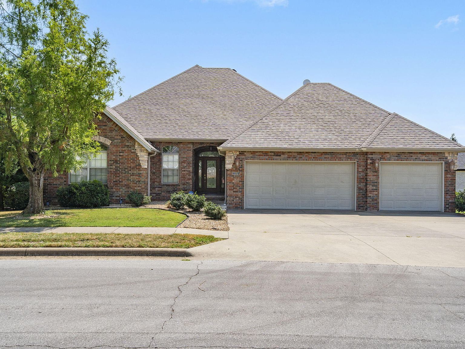 115 E Ironwood Dr Republic, MO 65738 - Thumbnail 4