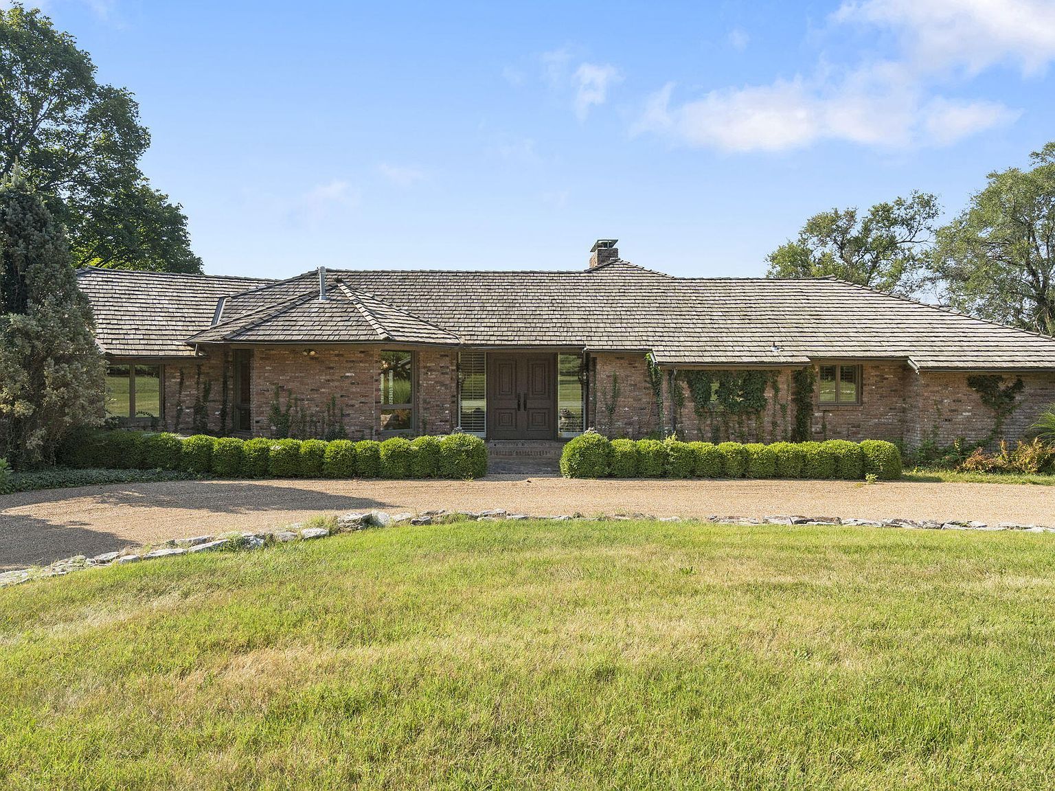 3886 E Hawthorne Hill Ln Springfield, MO 65809 - Thumbnail 4