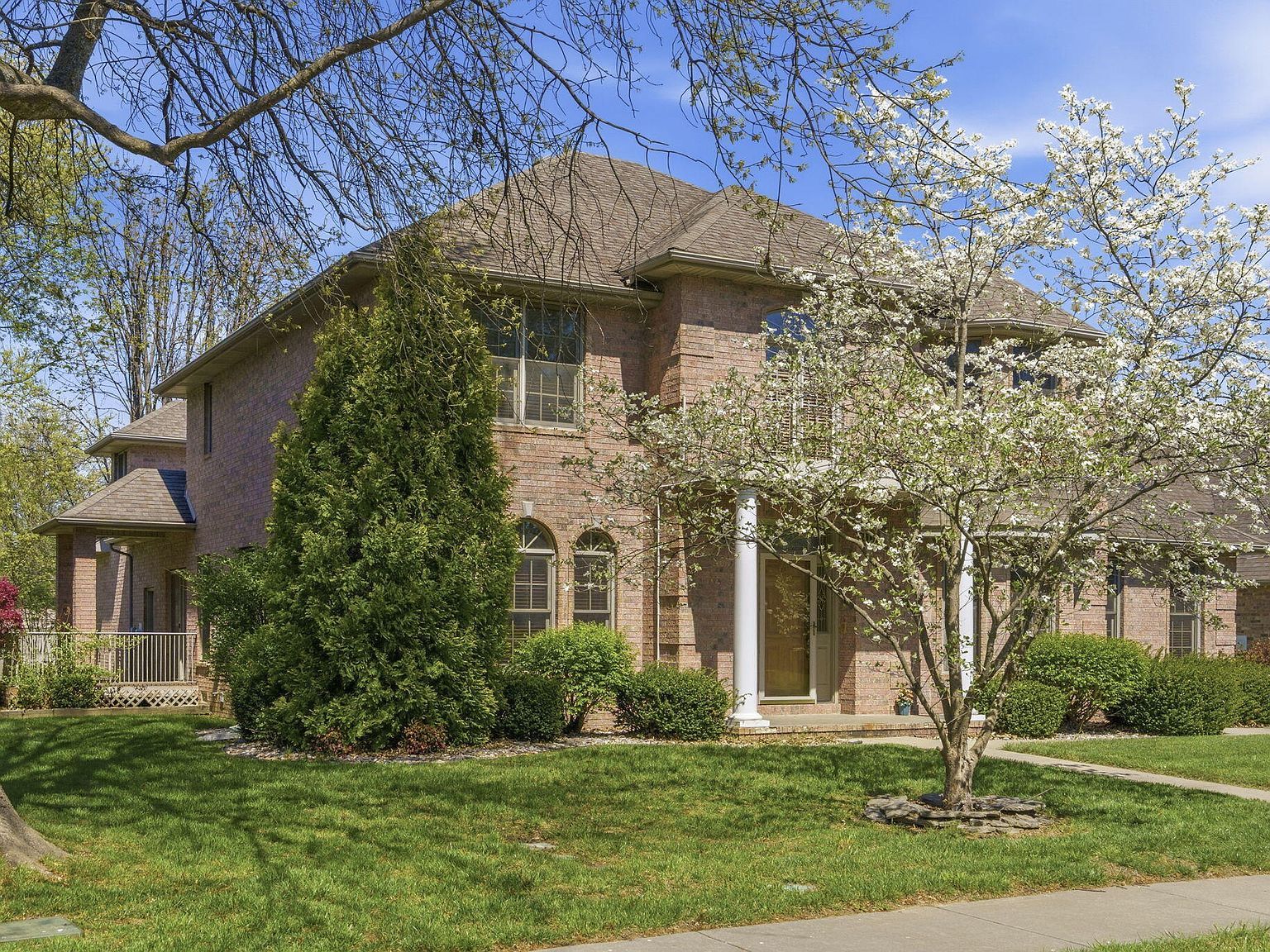 2411 W Dearborn St Springfield, MO 65807 - Thumbnail 4