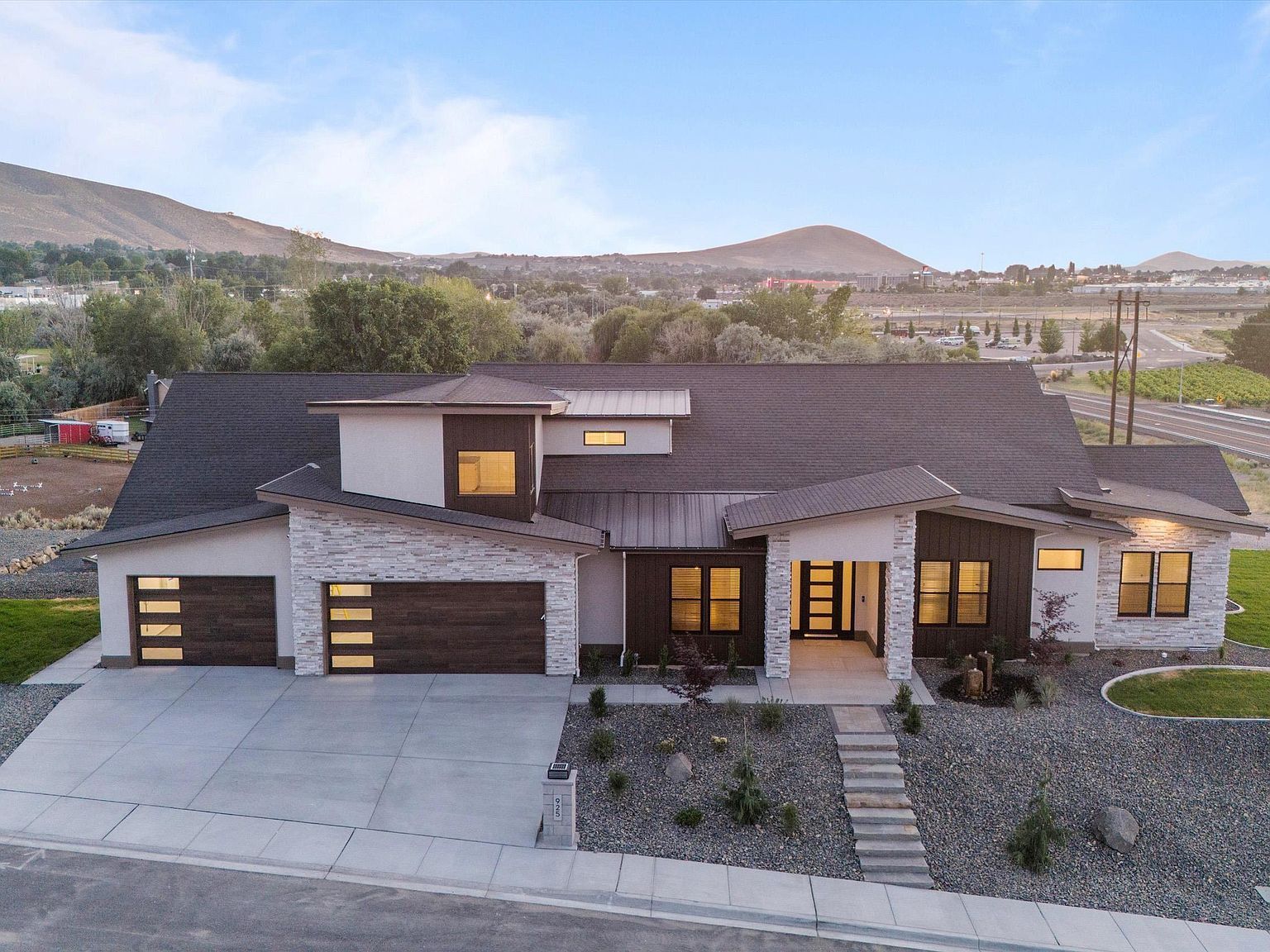 925 Heidel Ct Richland, WA 99352 - Thumbnail 4