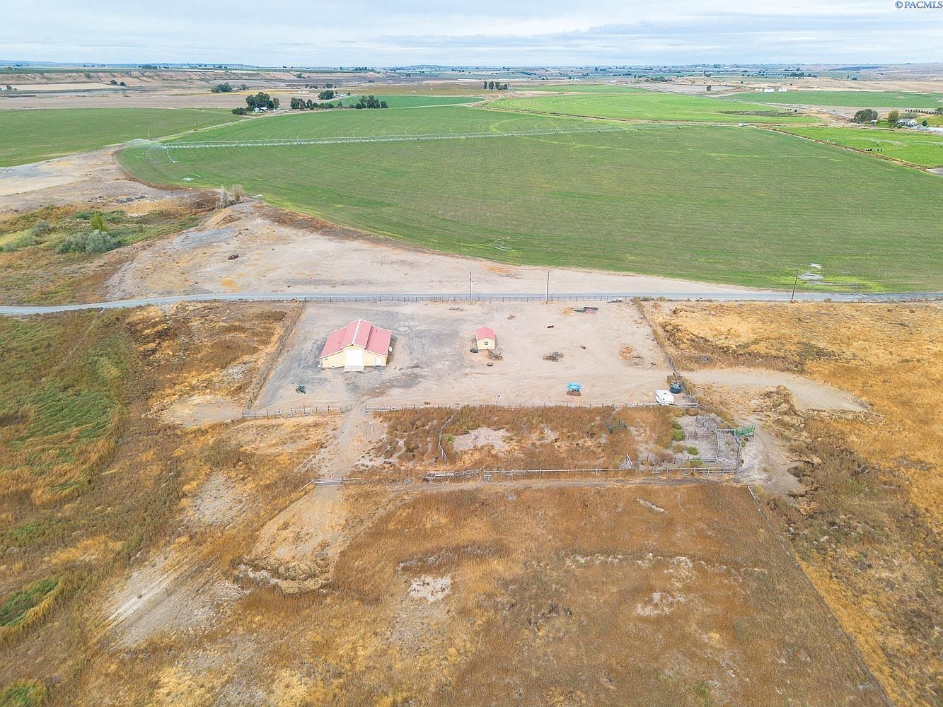 321 Kent Way Eltopia, WA 99330 - Thumbnail 4