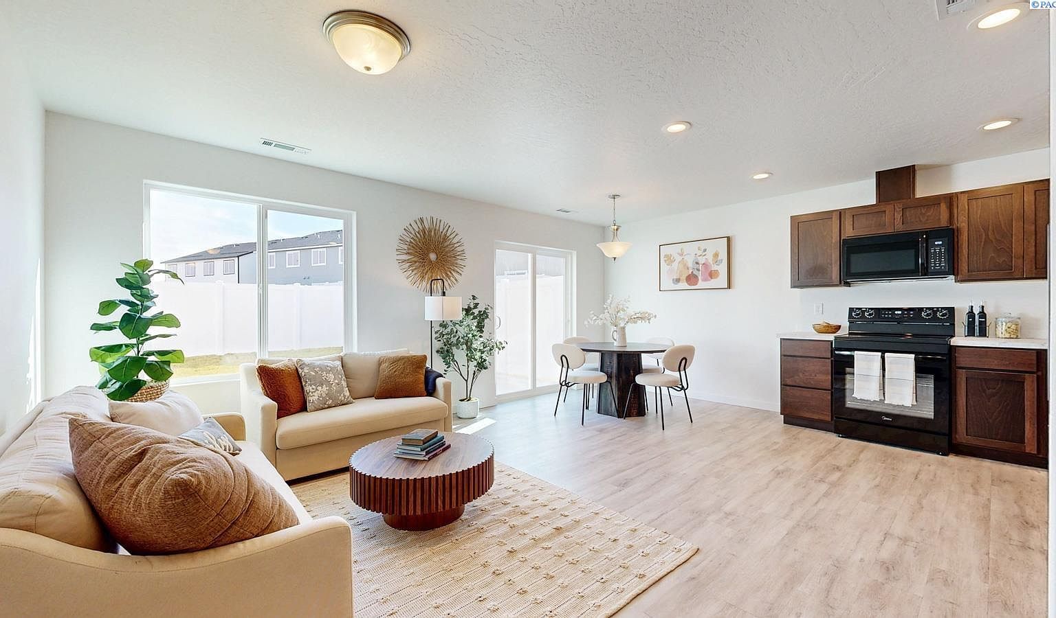 1152 N Yost St Kennewick, WA 99336 - Thumbnail 4