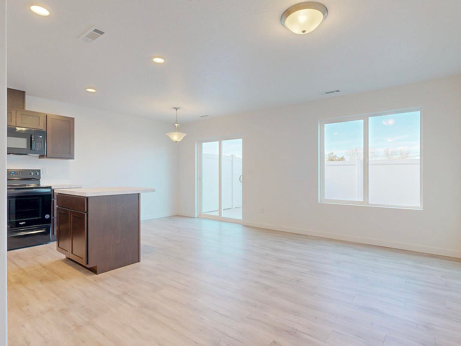 4744 W Quinault Pl Kennewick, WA 99336 - Thumbnail 4