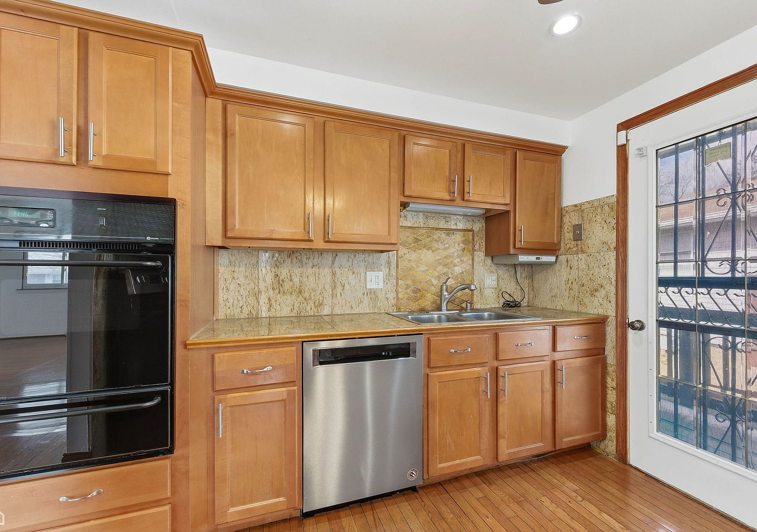 16948 Briargate Dr Country Club Hills, IL 60478 - Thumbnail 4