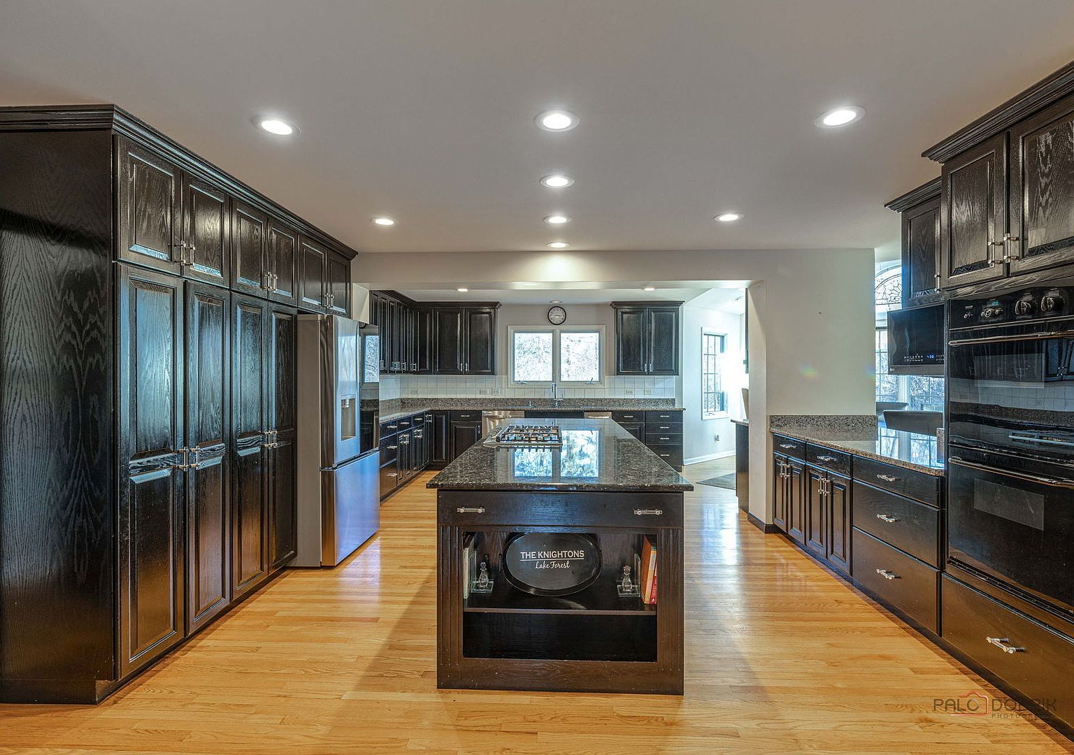 21 N Ridge Rd Lake Forest, IL 60045 - Thumbnail 4