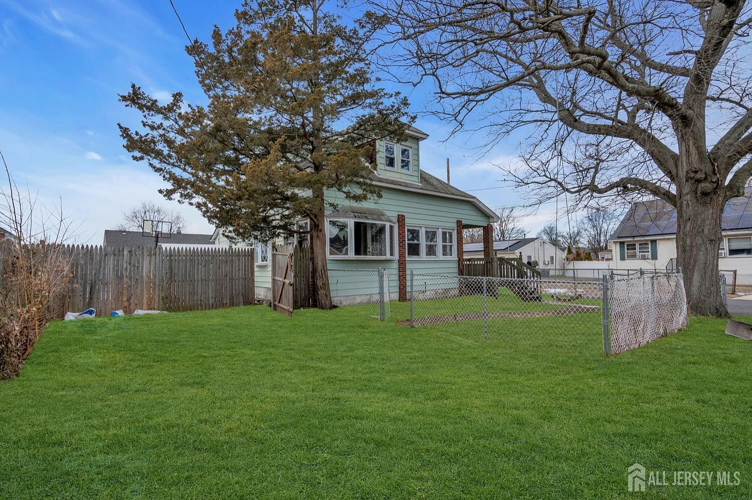 23 Murray Ln Keansburg, NJ 07734 - Thumbnail 4