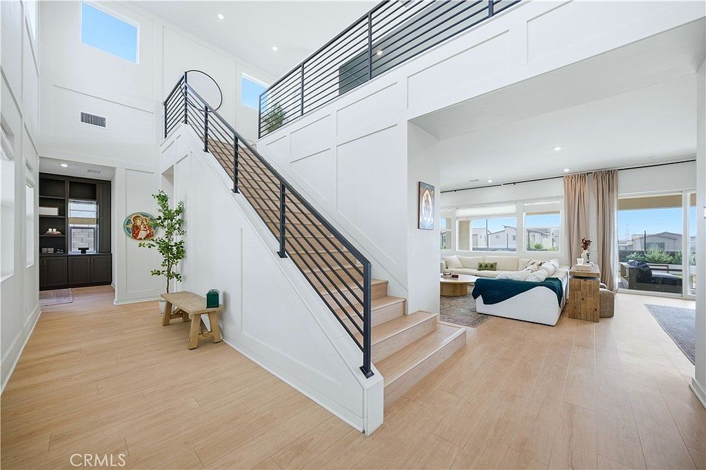 15957 Butterfly Dr Fontana, CA 92336 - Thumbnail 4