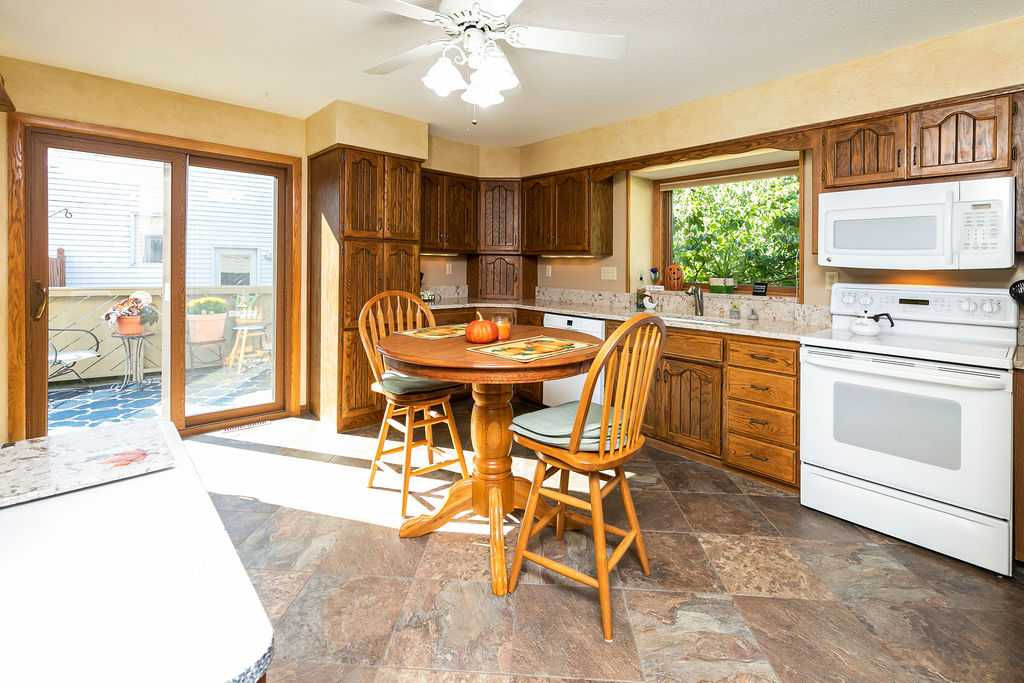 2412 Cromwell Street South, Moorhead, MN, USA, 56560 - Thumbnail 4