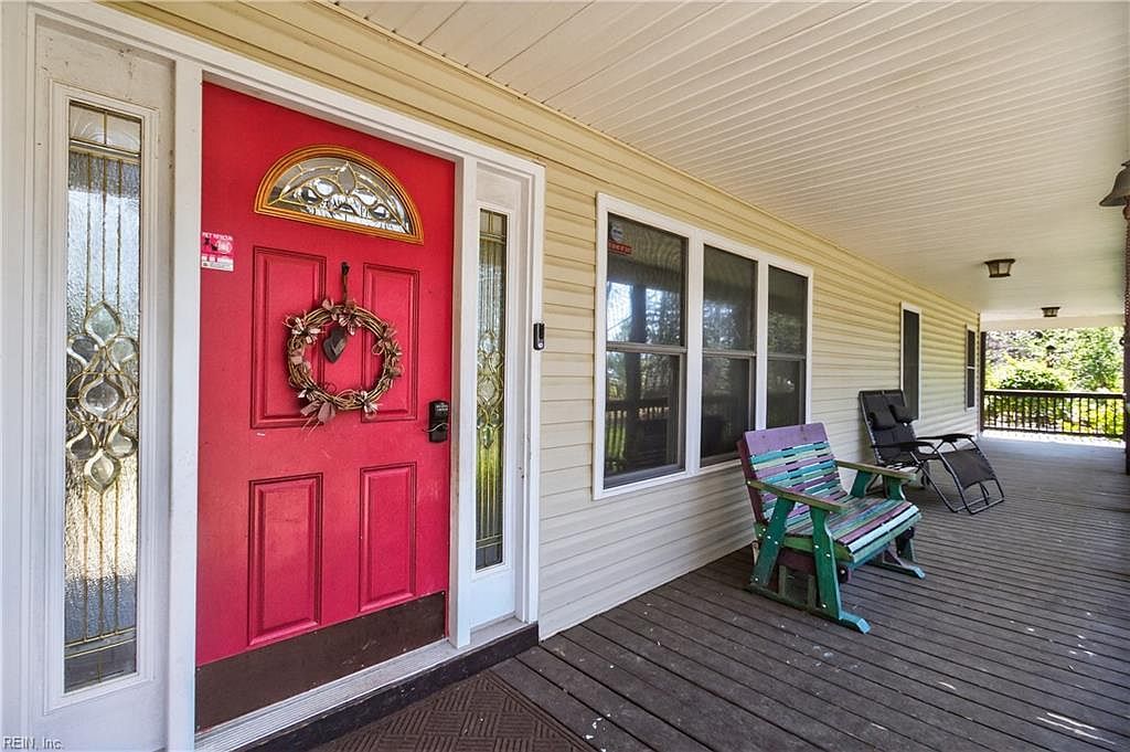 4172 Godwin Blvd Suffolk, VA 23434 - Thumbnail 4