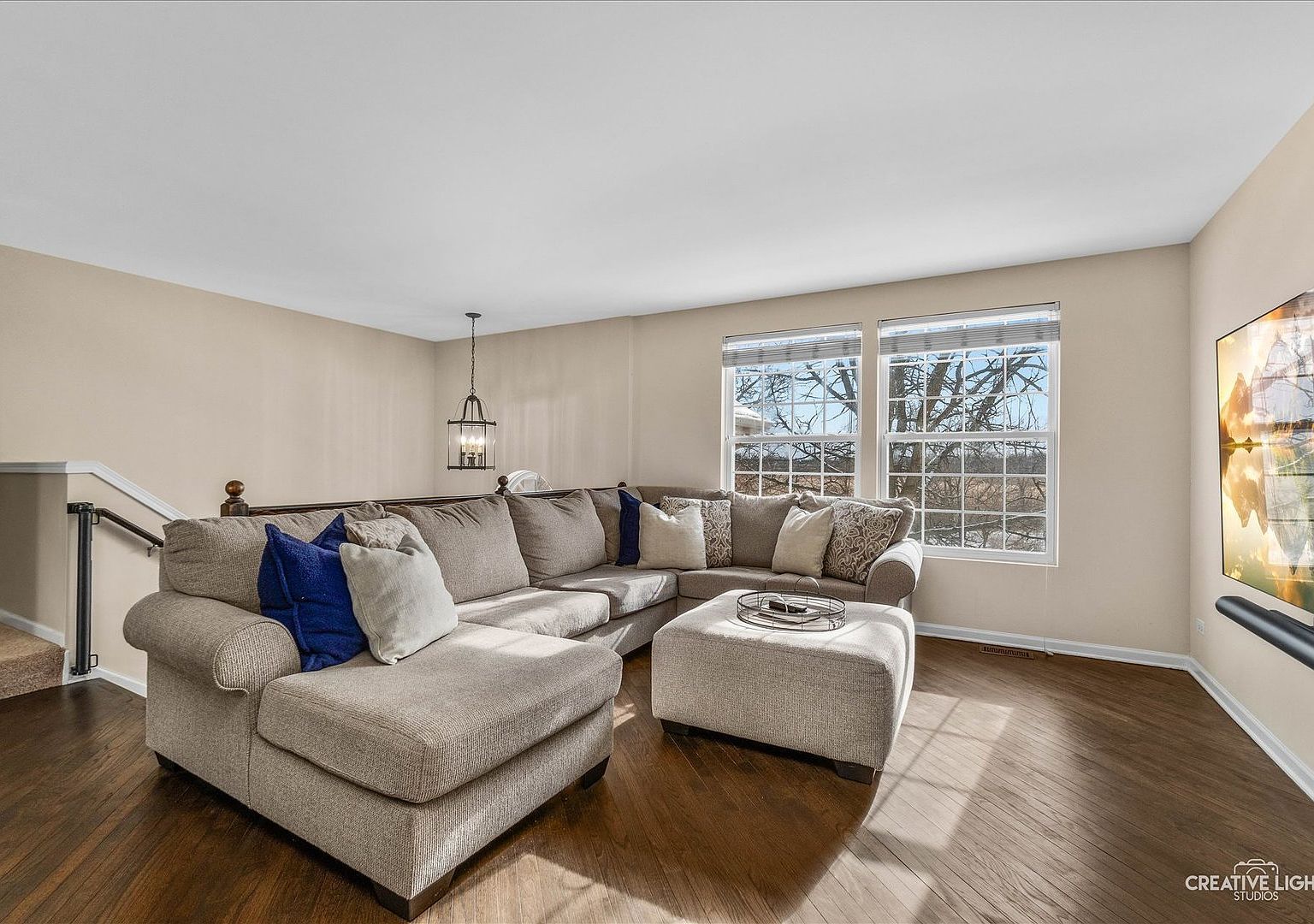 1011 Reserve Dr Elgin, IL 60124 - Thumbnail 4