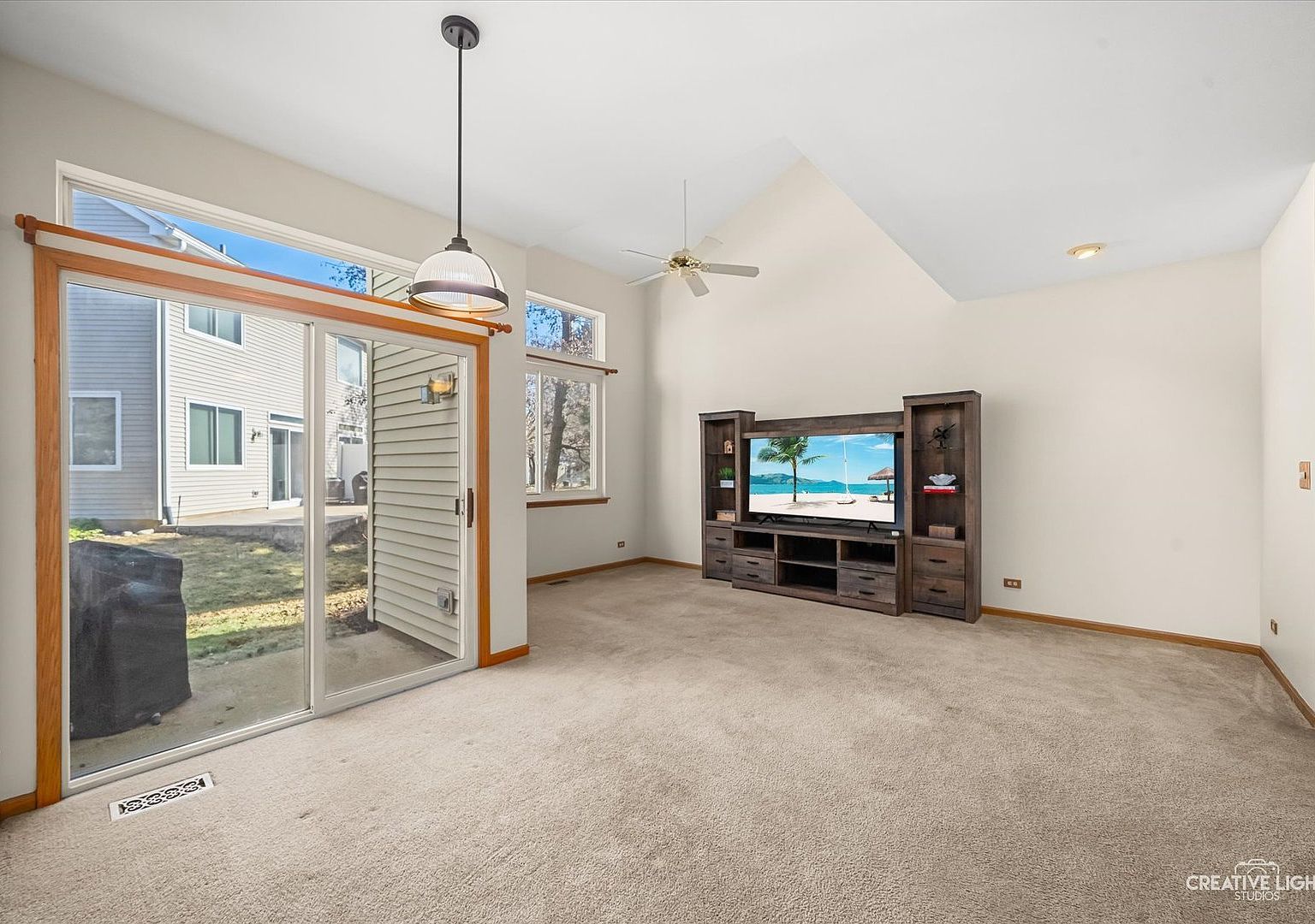 205 Hidden Pond Cir Aurora, IL 60504 - Thumbnail 4