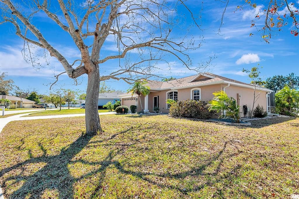 810 McArthur Ave Sarasota, FL 34243 - Thumbnail 4