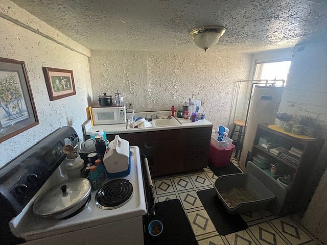 600 E Somers St Eaton, OH 45320 - Thumbnail 4