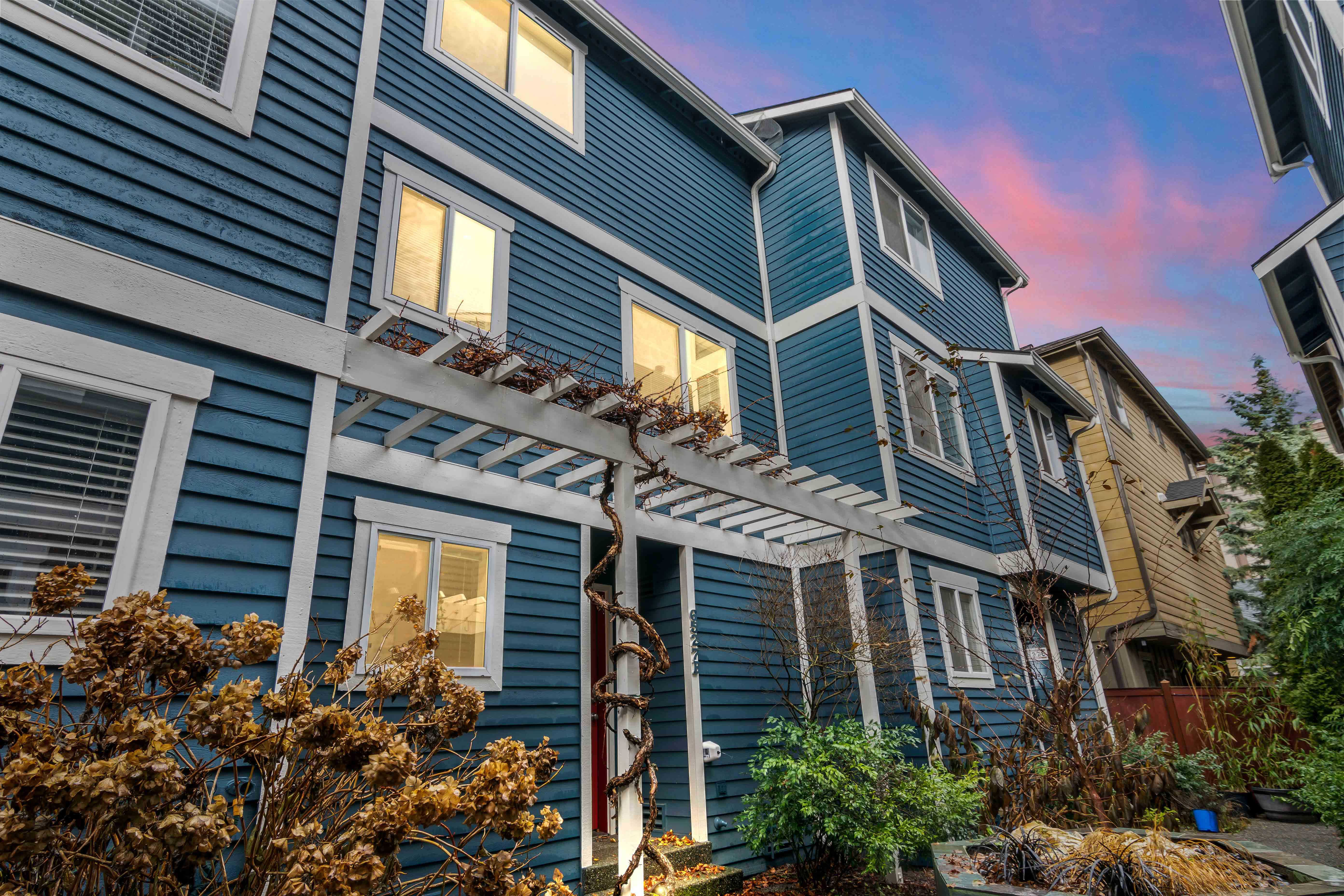 6527 35th Ave NE unit b, Seattle, WA 98115, USA - Thumbnail 4