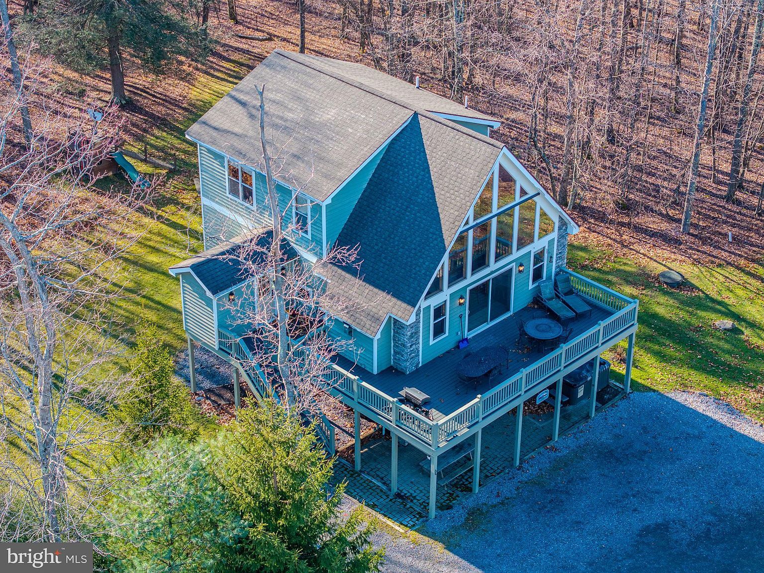 220 Woodlands Hill Ln Oakland, MD 21550 - Thumbnail 4