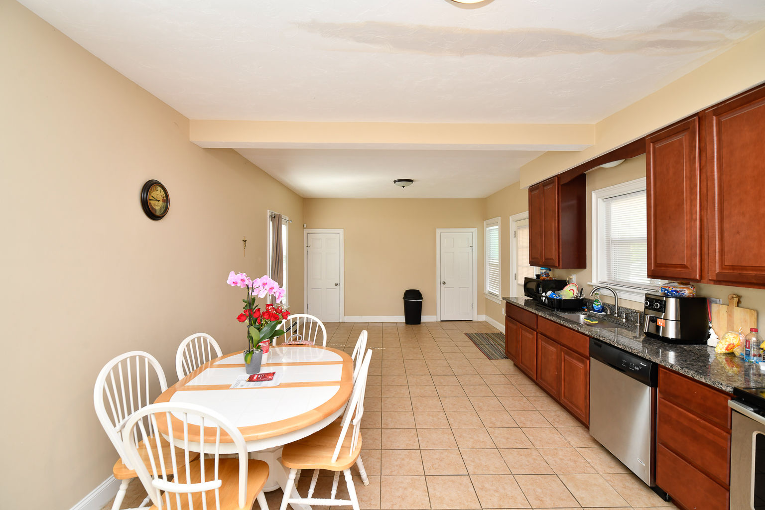 2 Morton Street, Taunton, MA, USA, 2780 - Thumbnail 4