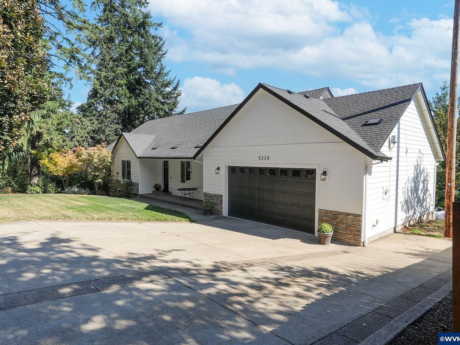 5220 Madrona Heights Dr NE Silverton, OR 97381 - Thumbnail 4