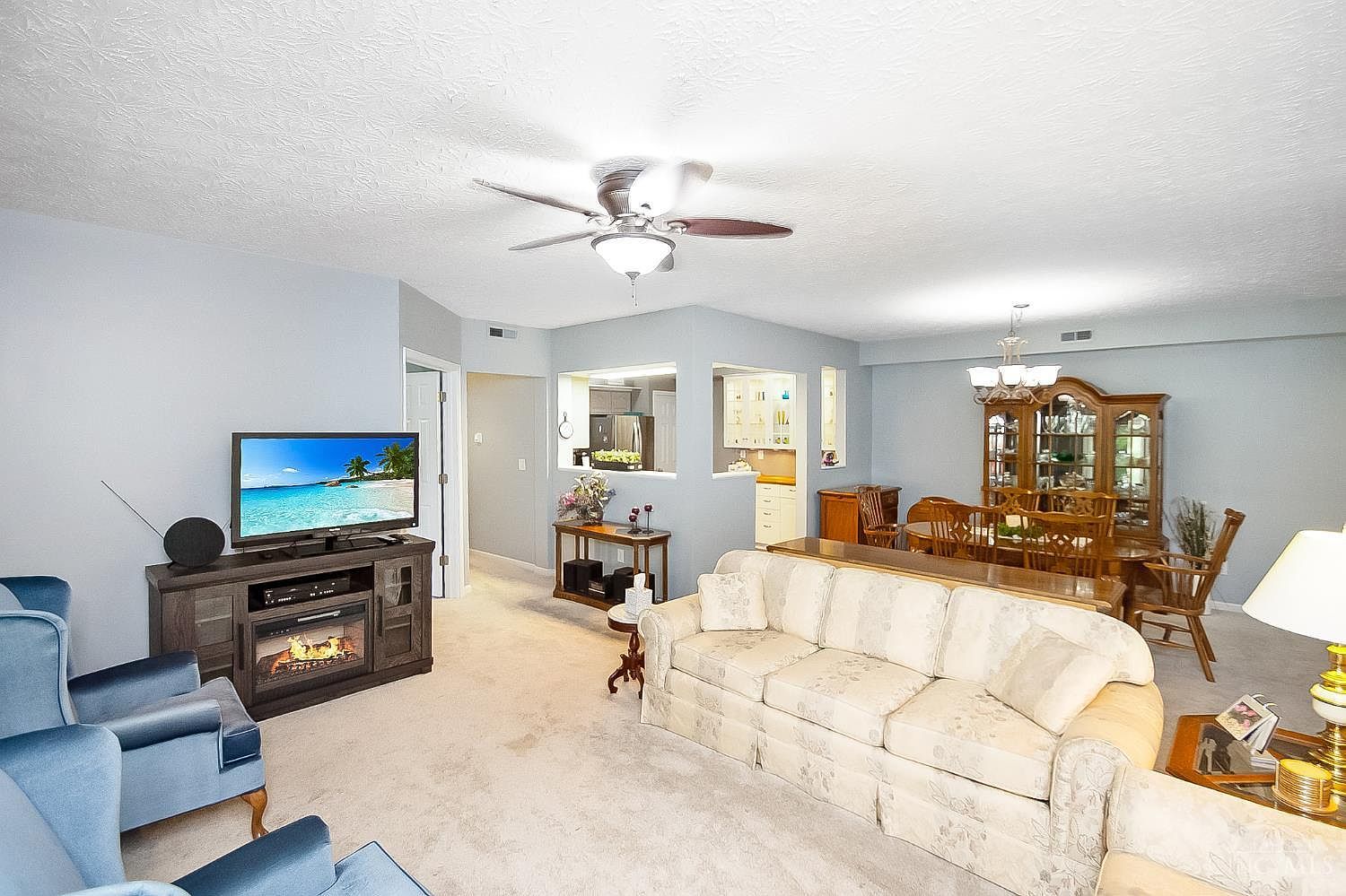 250 Logsby Pl APT I Milford, OH 45150 - Thumbnail 4