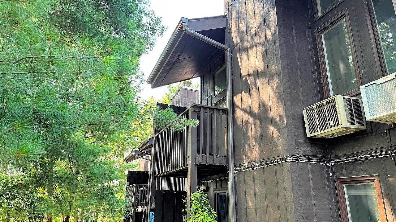 4 Birch Trl Wisconsin Dells, WI 53965 - Thumbnail 4