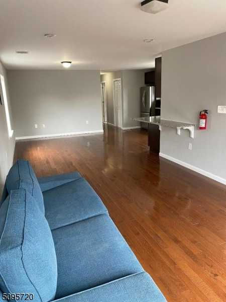 715 Summer Street, Elizabeth, NJ, USA, 7202 - Thumbnail 4