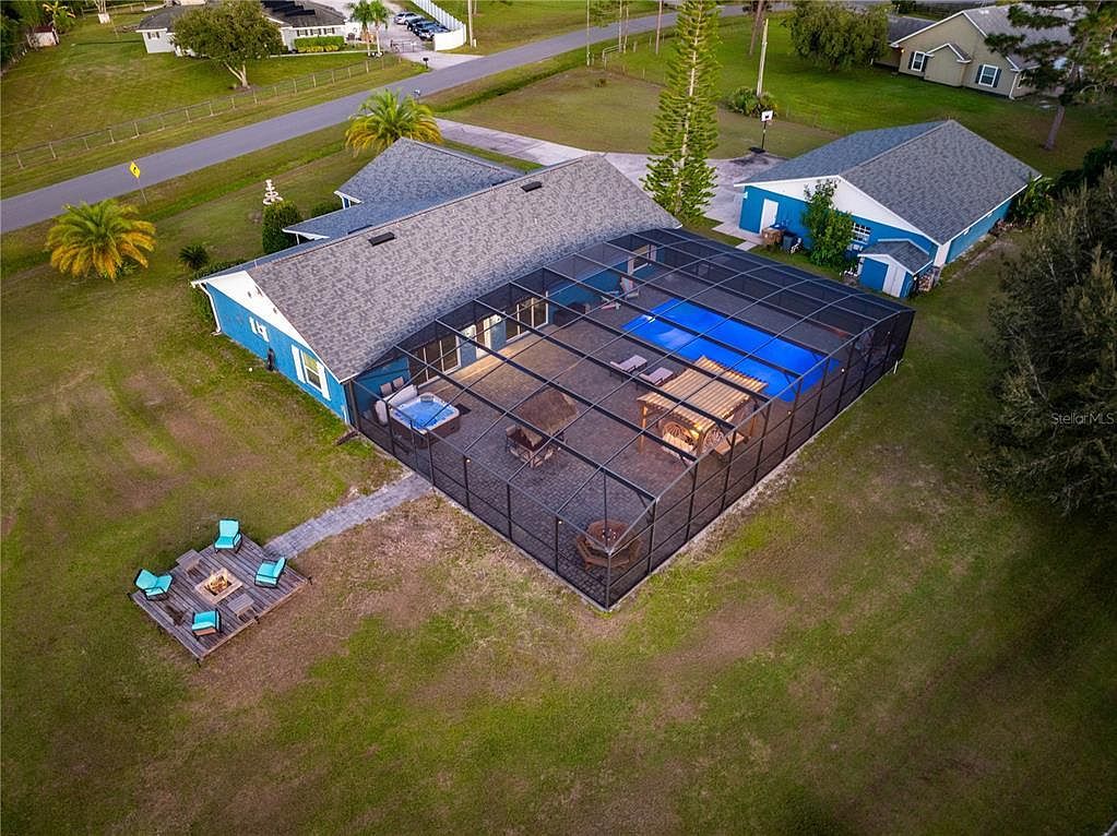 2260 Bronco Dr Saint Cloud, FL 34771 - Thumbnail 4