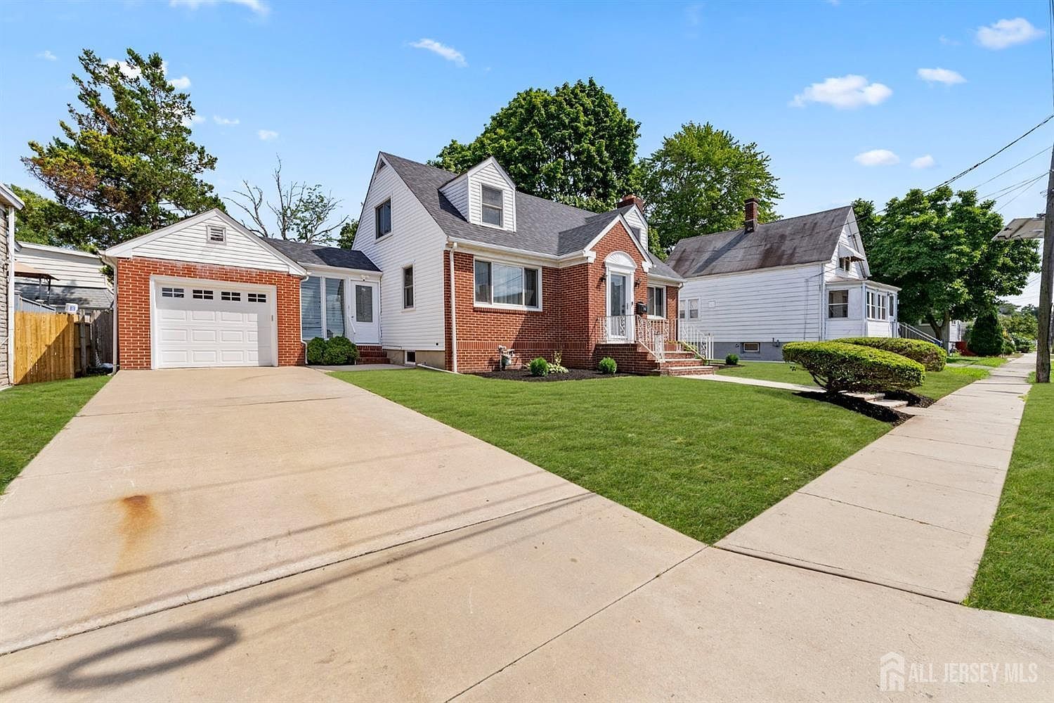 744 Donald Ave Perth Amboy, NJ 08861 - Thumbnail 4