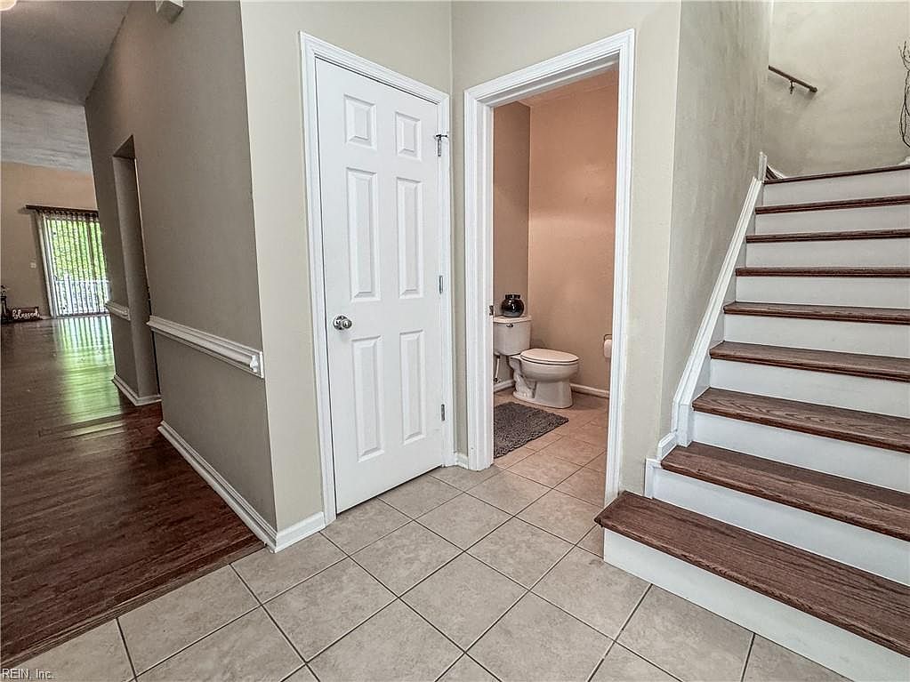 1004 Christiana Cir Portsmouth, VA 23703 - Thumbnail 4