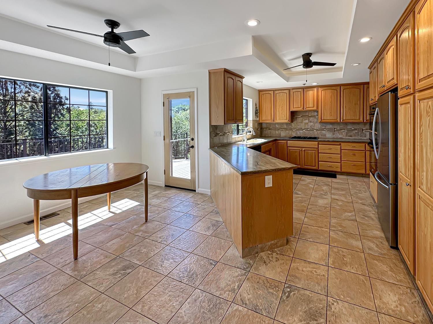 14838 Christophers Pl Grass Valley, CA 95945 - Thumbnail 4